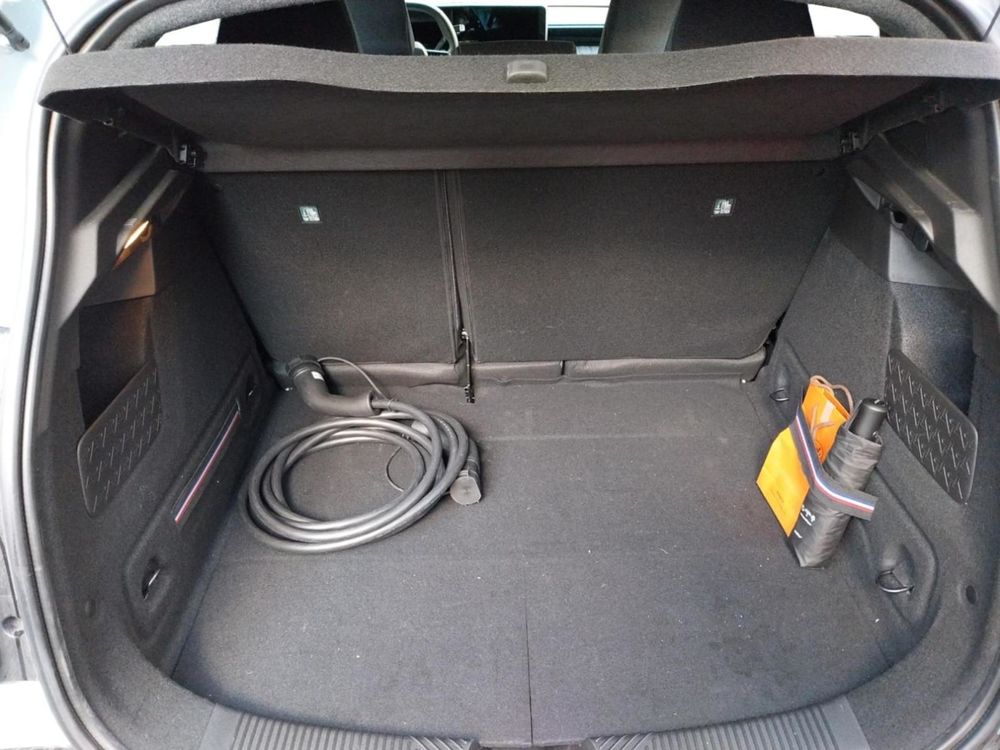 R4 Renault 4 E-Tech Electrique 150 ch autonomie confort Techno 2025 occasion 92120 Montrouge