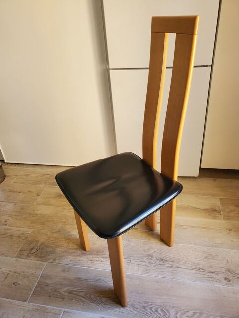 Chaise 10 Bouillargues (30)