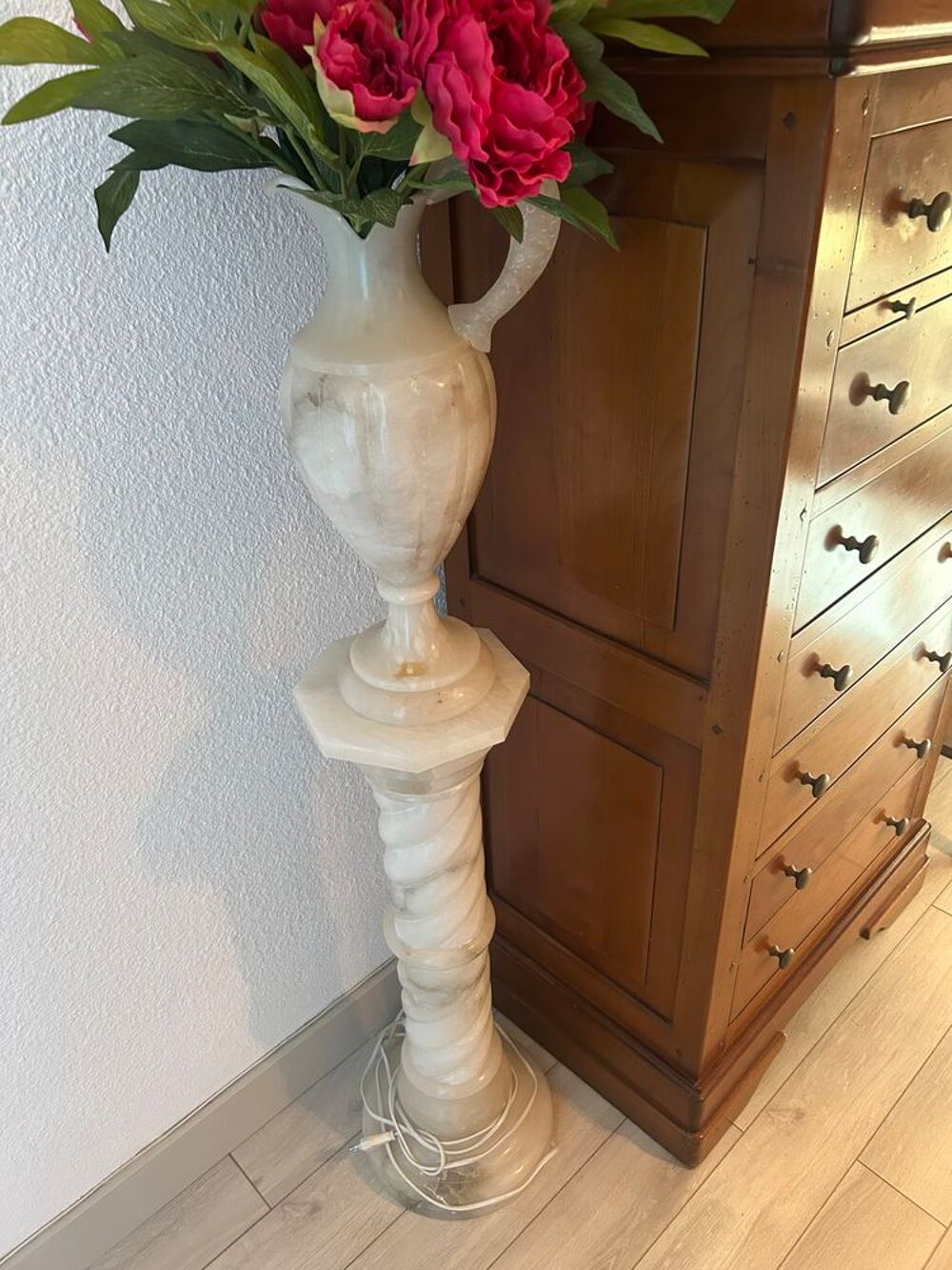 Colonne en alb&acirc;tre Décoration