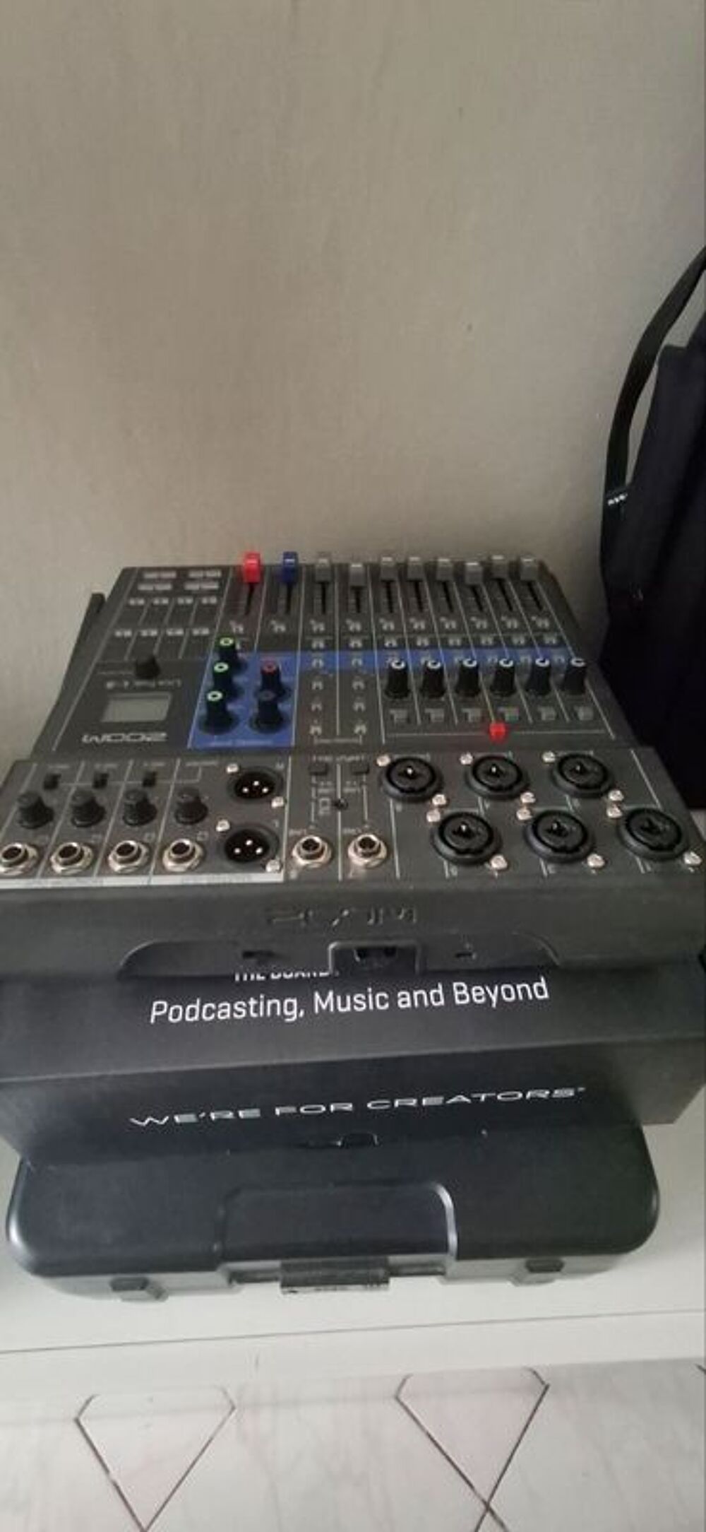 Zoom LIVETRACK L-8 Instruments de musique