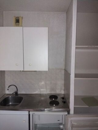  Appartement � louer 1 pi�ce 39 m� Aix-en-provence