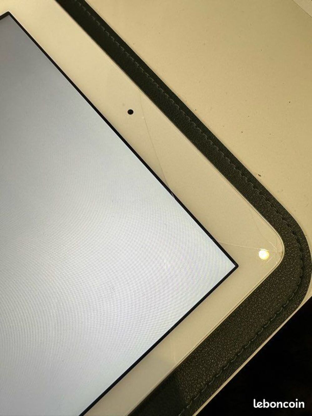 IPAD AIR 16 Matériel informatique