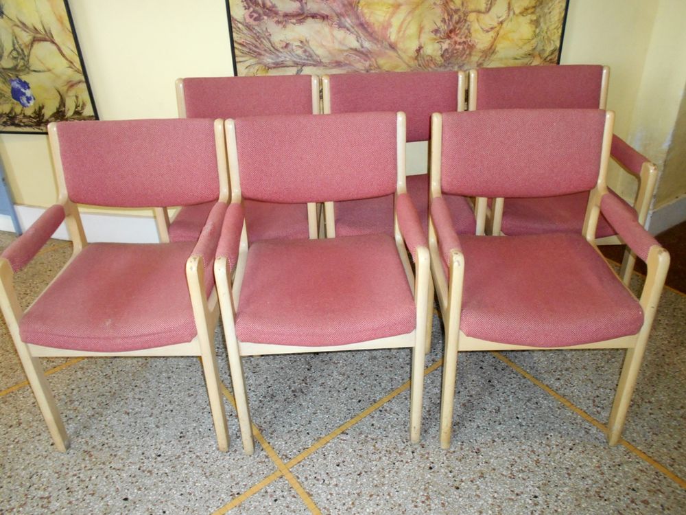 chaise fauteuil tr&egrave;s confortable rose &agrave; retapisser restaurer Meubles