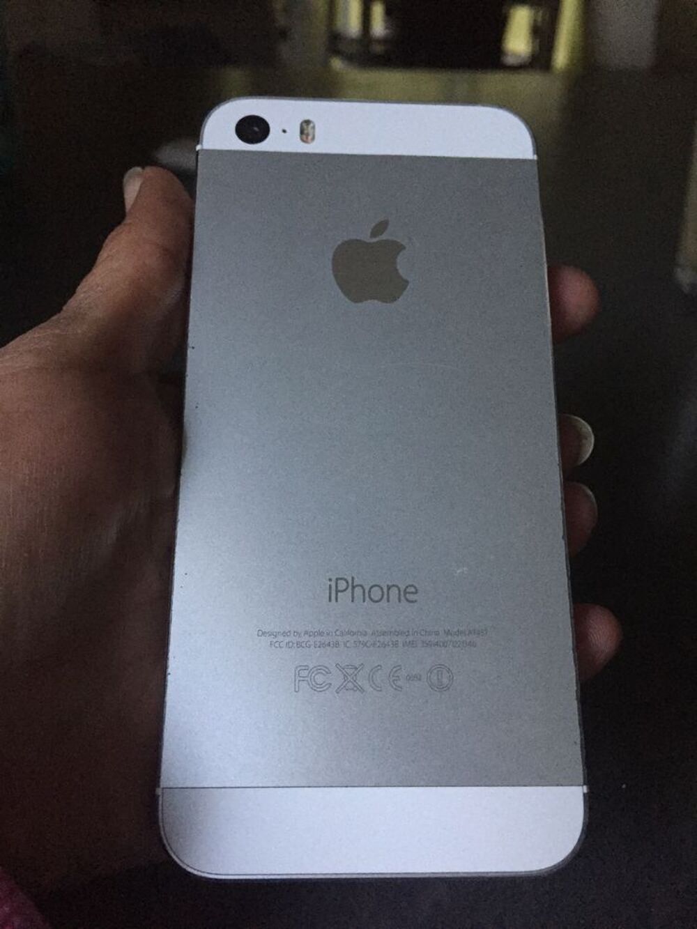 Iphone 5 S Téléphones et tablettes