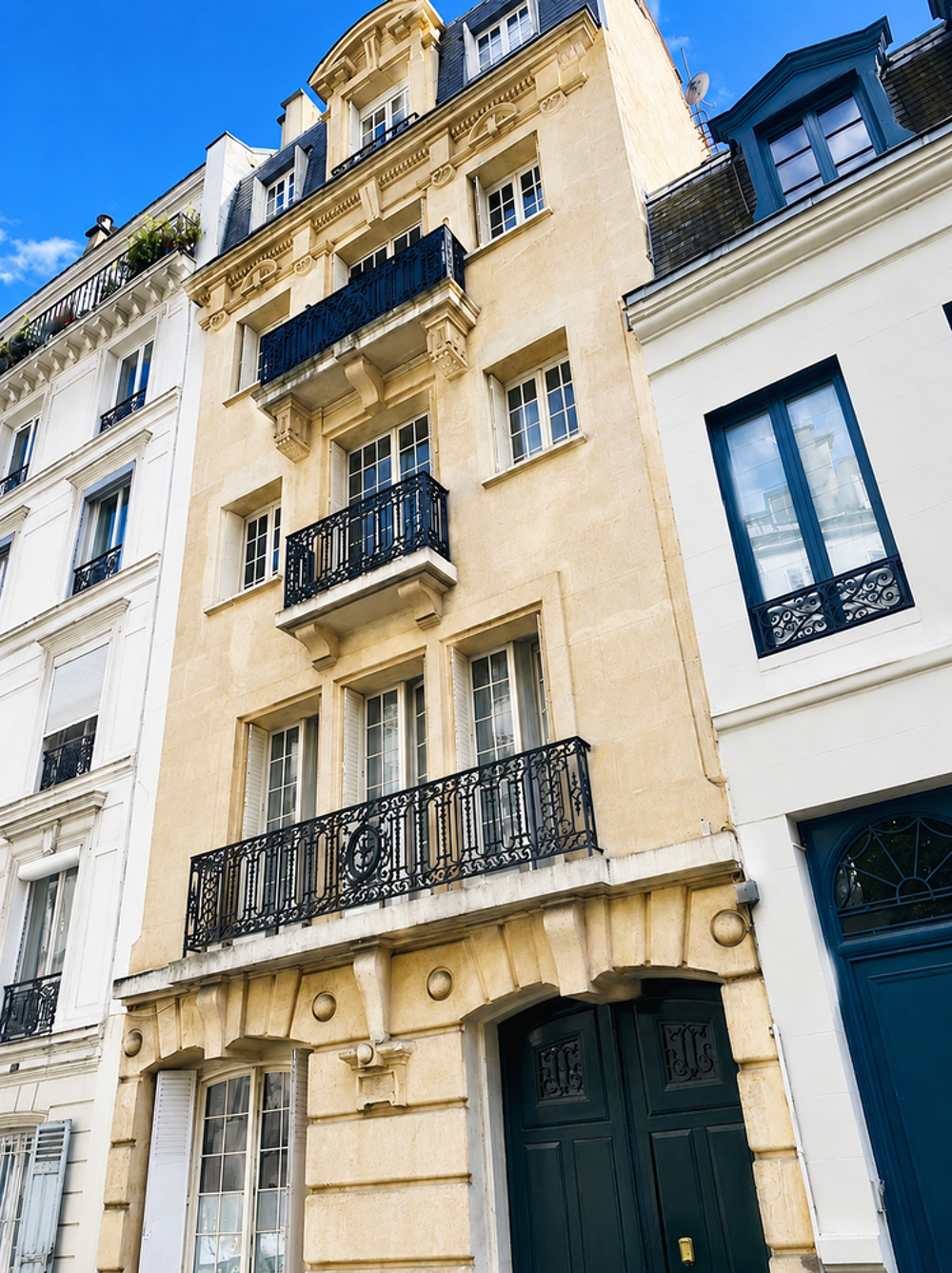 Appartement 1 pièce 31 m² · à Neuilly-sur-Seine · 31 m² · 299 000 €