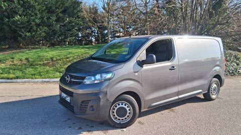 Opel Vivaro VIVARO CA FIXE L3 2.0 DIESEL 120 CH PTAC AUGMENTE ESSENTIA 2020 occasion Rouen 76000