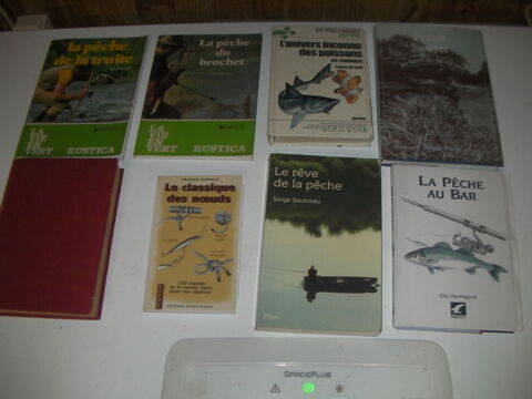 8 livres de pêche N° 173 à 180 1 Roques (31)