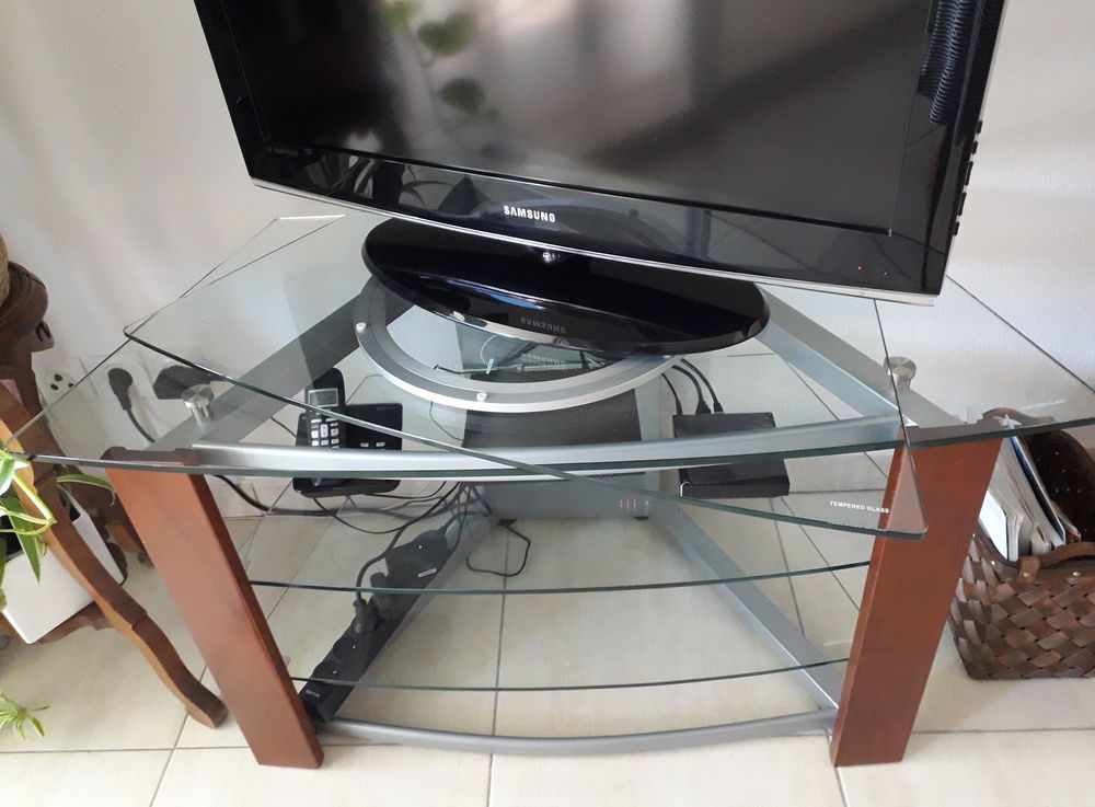Table TV en verre Meubles