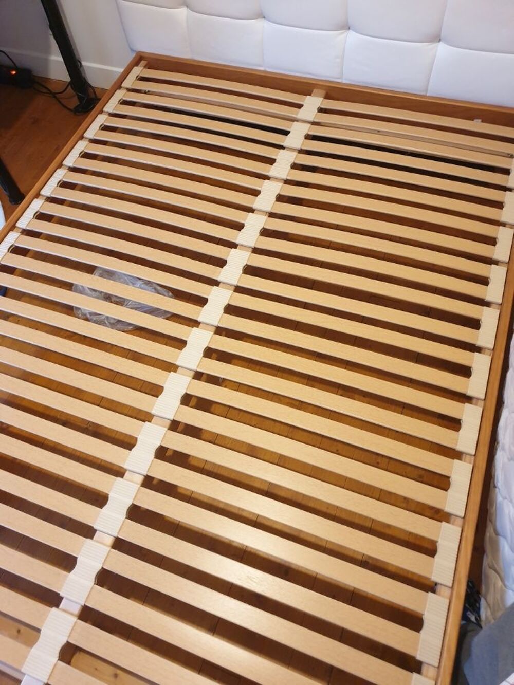 Lit 1,40 m / 1,90 m sommier matelas t&ecirc;te de lit Meubles