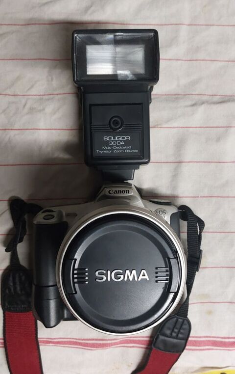 Appareil photo Canon Eos 300 avec tous les accessoires. Lançon-Provence (13)