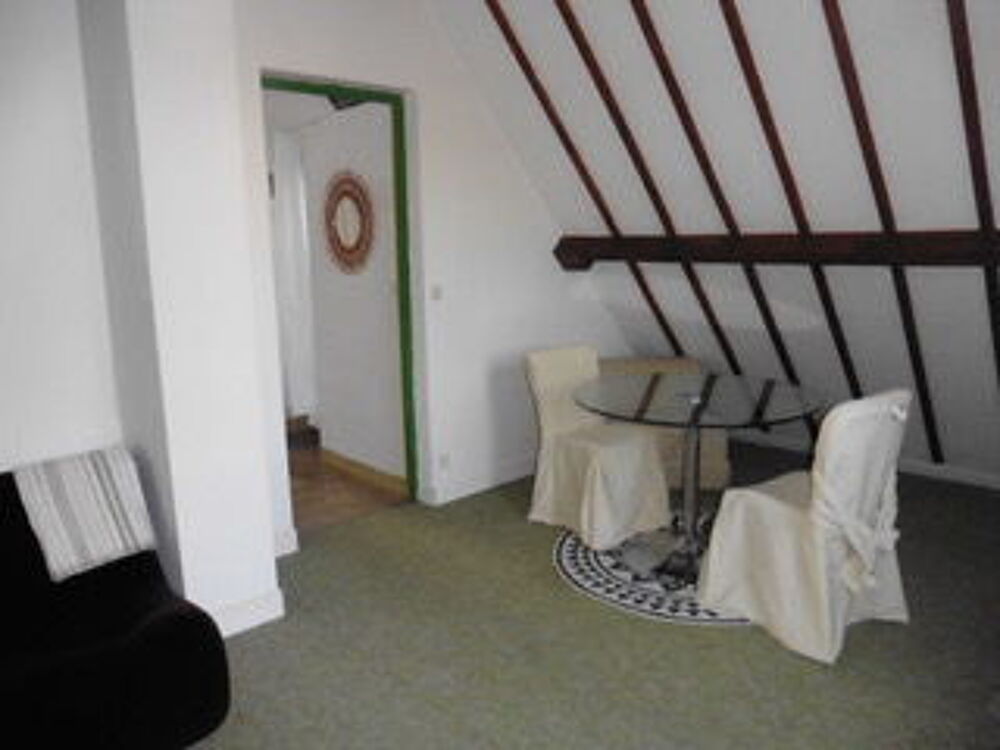 Location Appartement ANET MEUBLEE PRES CHATEAU Anet