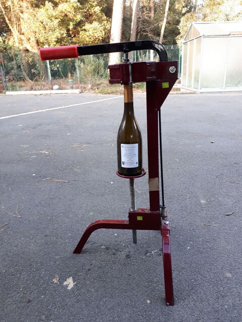 Bouchonneuse 15 Saint-Hilaire-de-Riez (85)