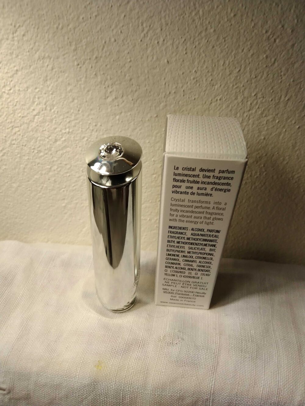 Miniature de parfum Aura by Swarovski 