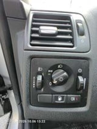 V50 1.6D DRIVe Stop&Start 115 Kinetic 2011 occasion 33000 Bordeaux