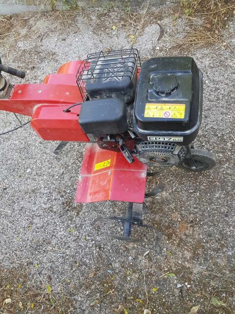 Motobineuse moteur Subaru 290 Roquevaire (13)