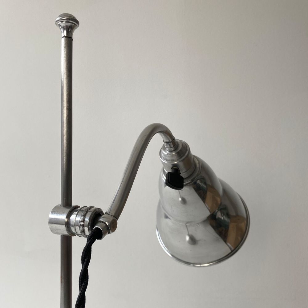 ANCIENNE LAMPE DE BUREAU MONTE ET BAISSE VINTAGE
Décoration