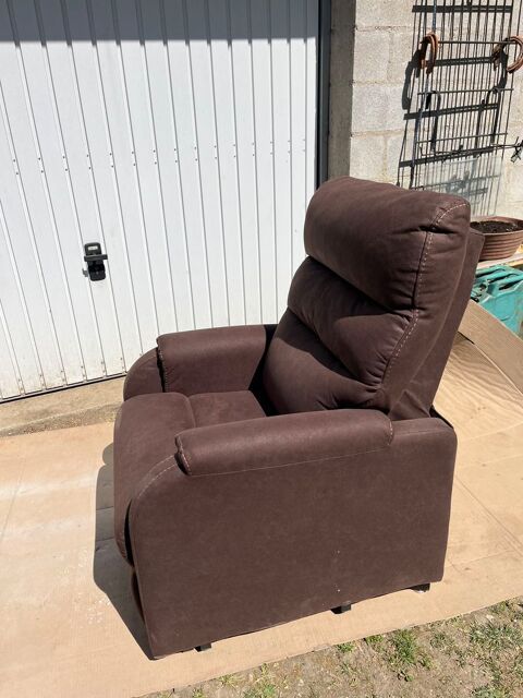 Fauteuil releveur Longjumeau (91)