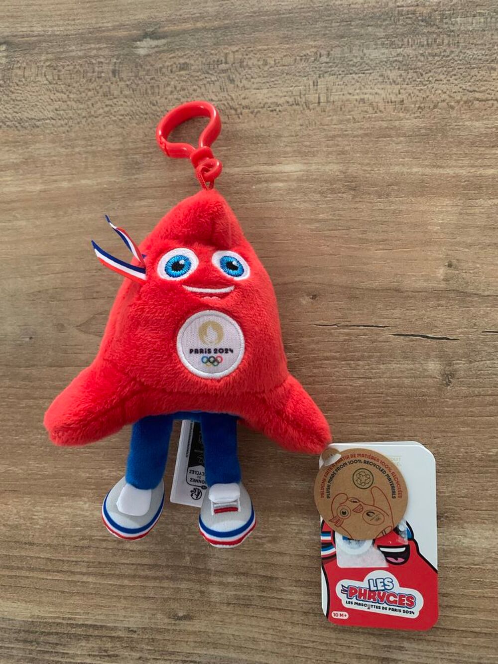 Porte cl&eacute; Mascotte JO Paris 2024 \'\' Les Phryges \'\' 