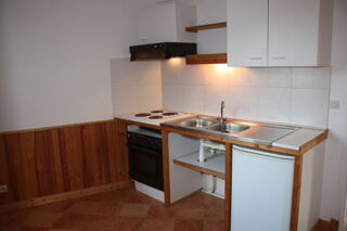  Appartement à louer 2 pièces 27 m²