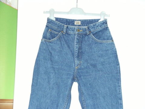 PANTALON JEAN droit 11 Mont-de-Marsan (40)