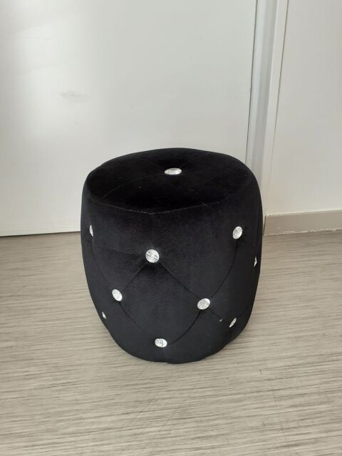 Pouf velours et brillant Veigné (37)