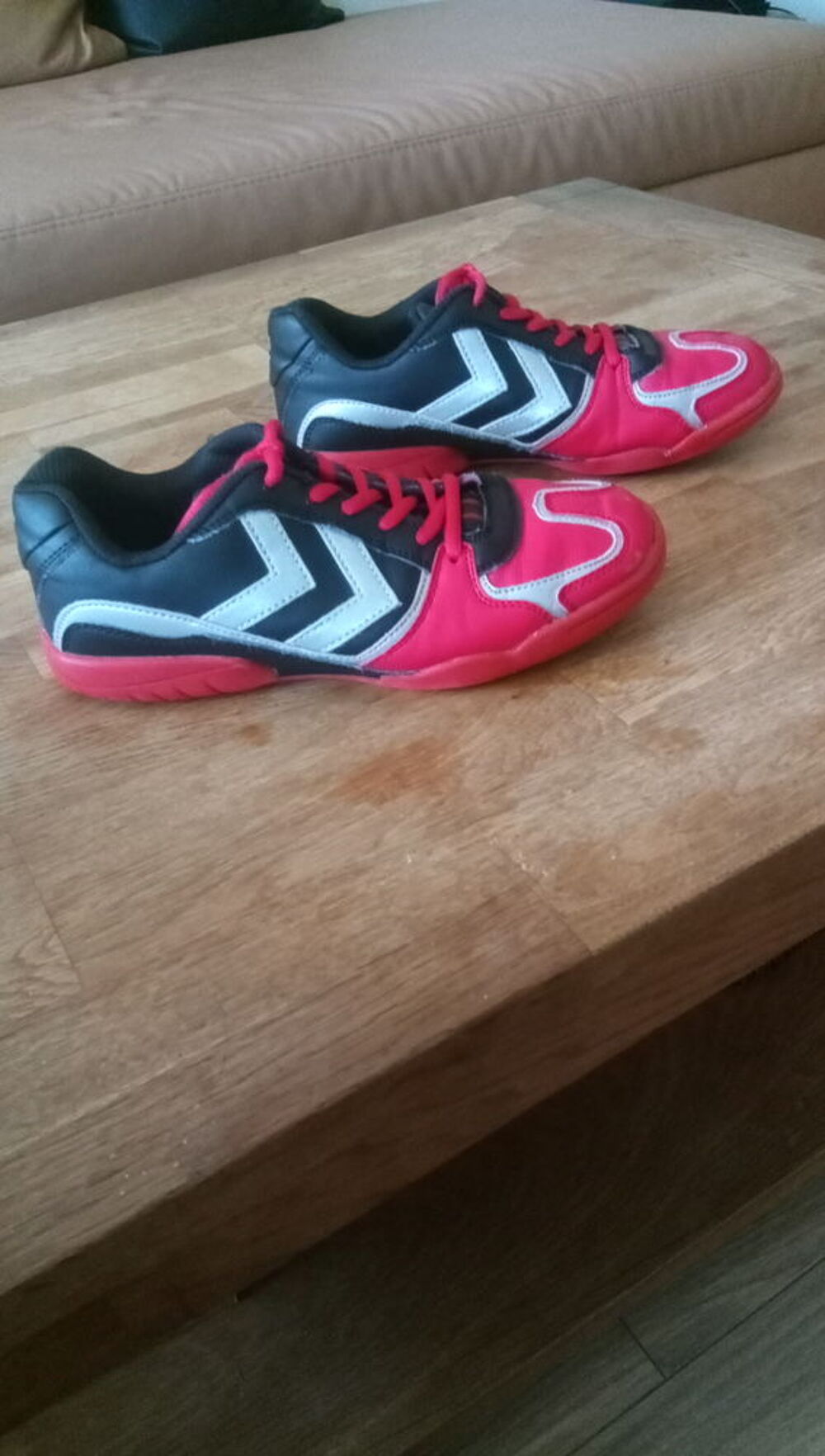 Basket de sport marque Hummel Chaussures