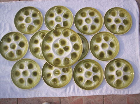 12 Assiettes fruits de mer Moulin des Loups avec plateau 80 Montigny-Lencoup (77)