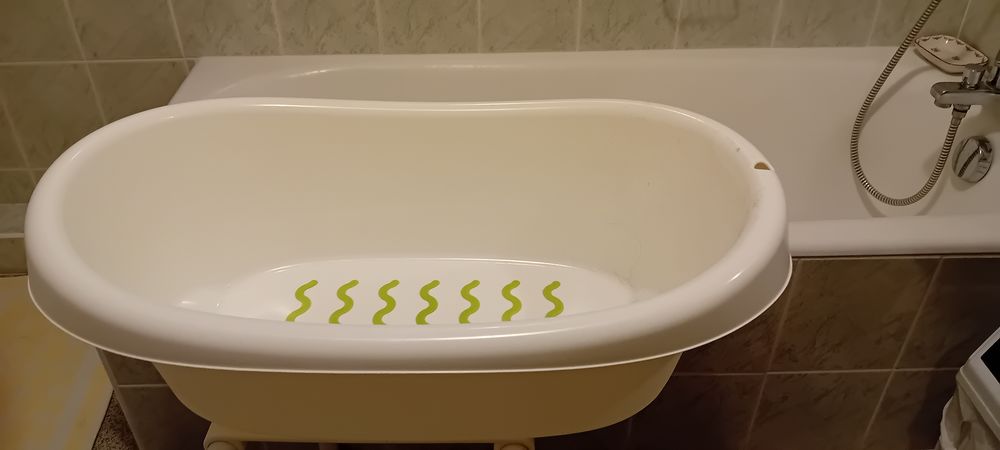 baignoire de b&eacute;b&eacute; Puériculture