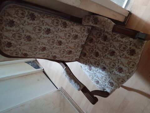 particulier fauteuil Voltaire tait neuf  venir cherch sur place paiement en liquide pas de paiement PayPal 60 Angers (49)