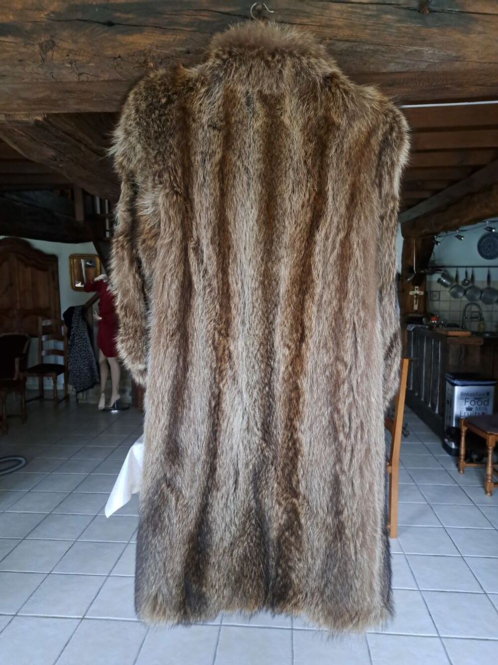 Manteau en marmotte. Vêtements