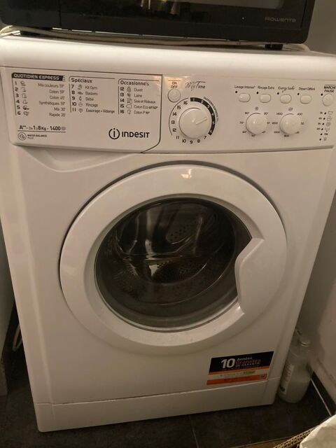 Machine � laver Indesit 8 kg multiprogramme en tr�s bon �tat 150 Paris 13 (75)