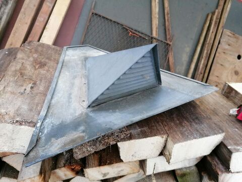 CHATI�RE A�ration toiture ZINC   14 Veign� (37)