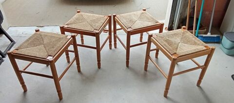 Tabourets 40 Beaufort-en-Vall�e (49)