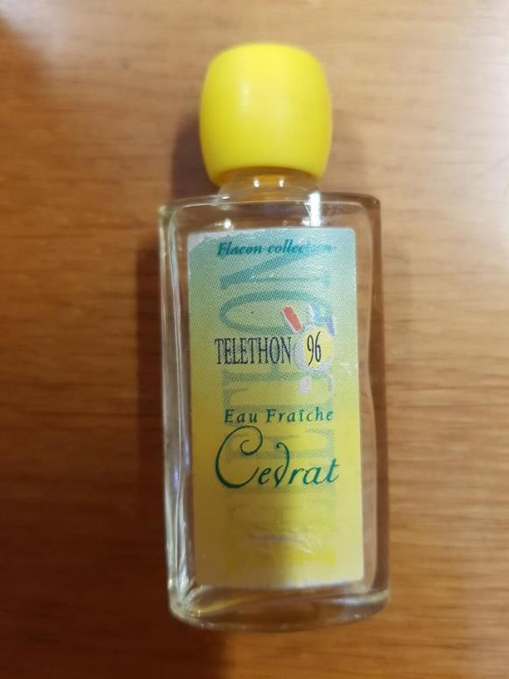 miniatures de parfum Yves ROCHER 
