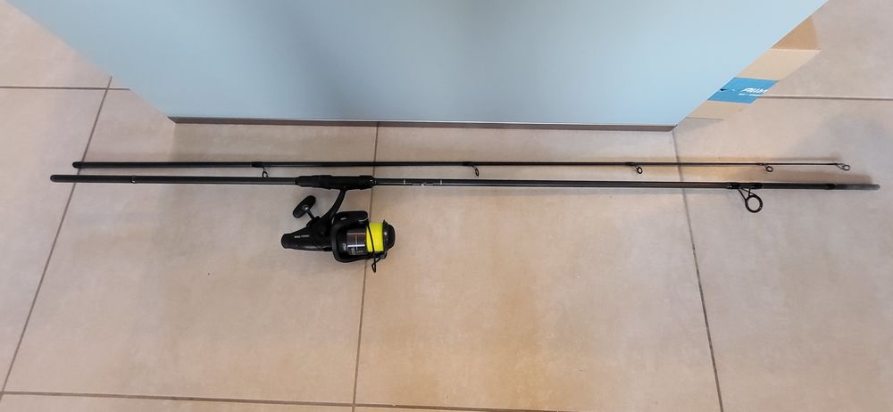 Canne a carpe plus accessoires Sports