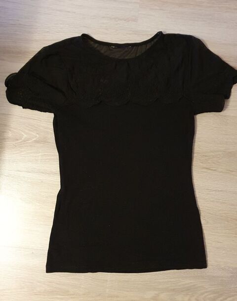Tee-shirt noir dcollet brod fleurs et transparent 2 Monistrol-sur-Loire (43)