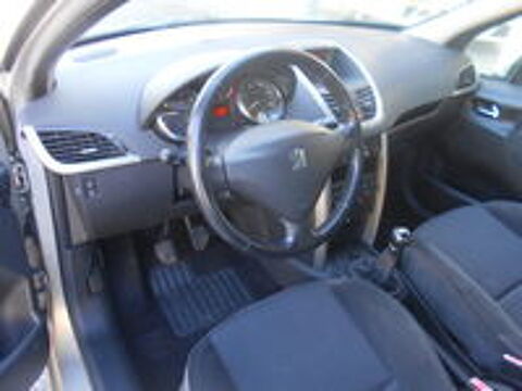 207 1.6 VTi 16V 120ch Premium 2008 occasion 73420 Drumettaz-Clarafond