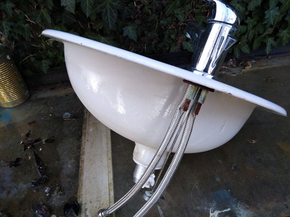 vasque fa&icirc;ence Salla d'Eau Bricolage