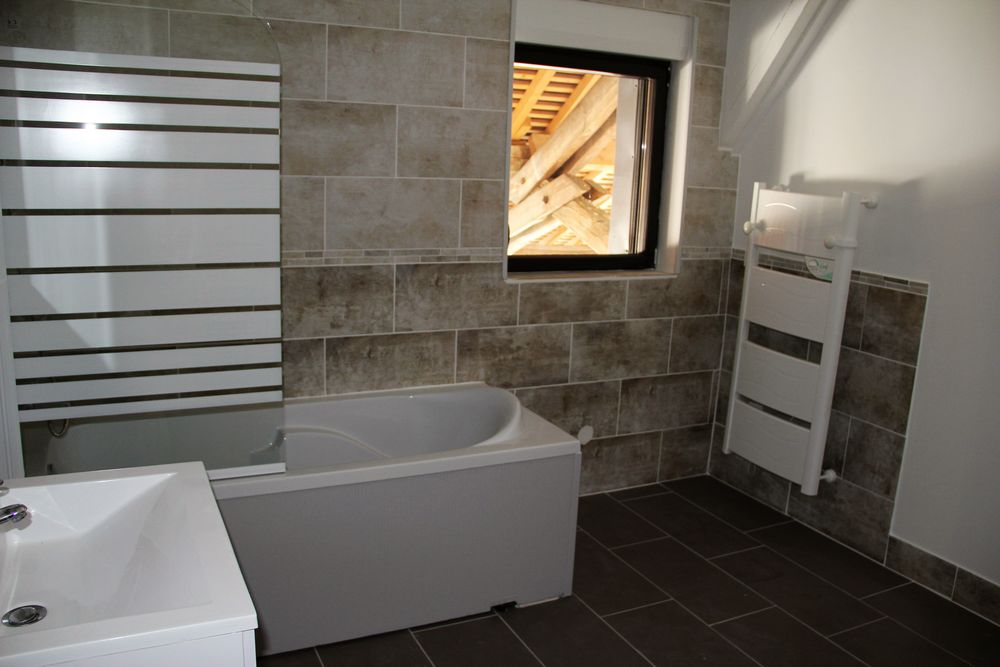 Location Maison MAISON MITOYENNE TRIPLEX Verrières