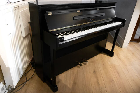 Louer un Piano Hybride Yamaha mensuellement 65 Lyon 4 (69)