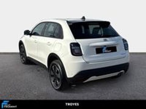 Fiat 600 T-Gen 3 1.2 Hybrid 145ch eDCT6 Pop 2025 occasion 10600 La Chapelle-Saint-Luc