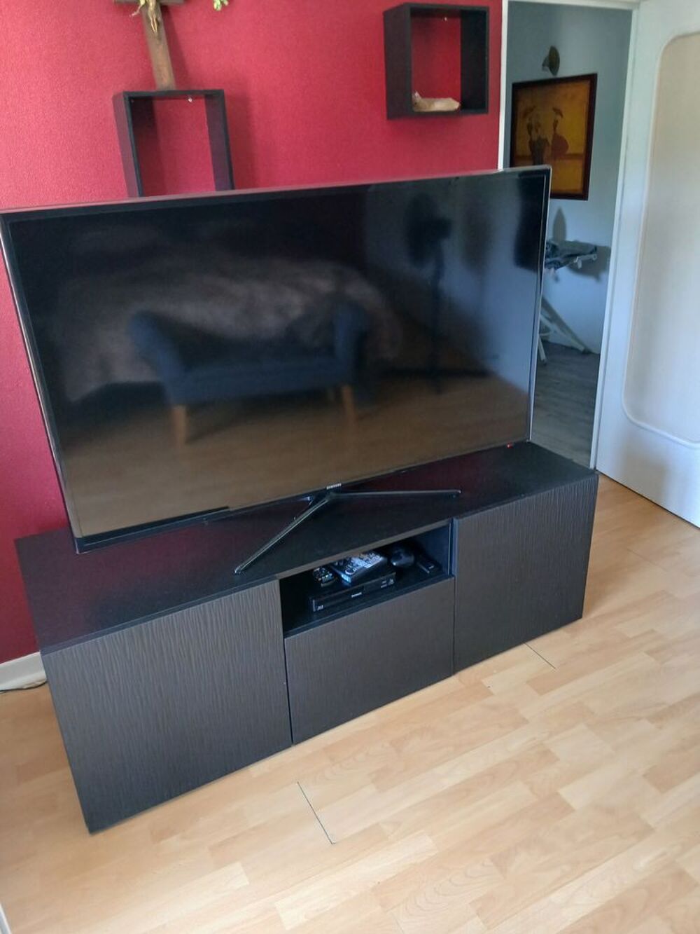 Tele 145 cm Photos/Video/TV