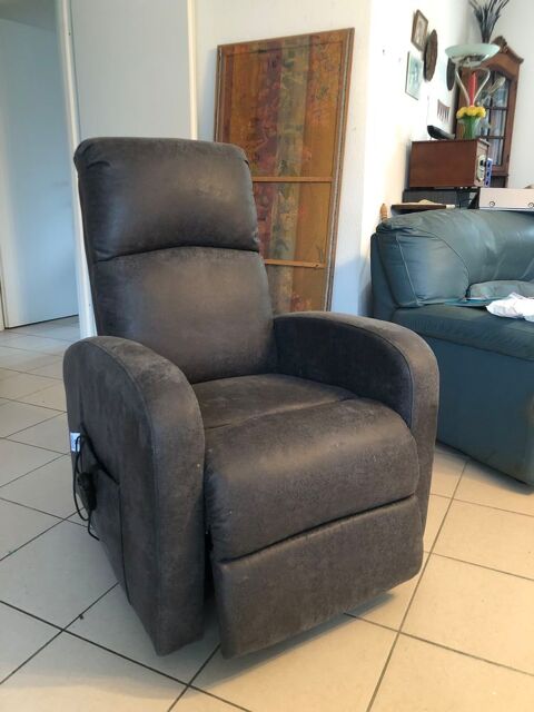 cause dcs, Fauteuil Lazy Up servi 2 mois; tat neuf 400 Gimont (32)