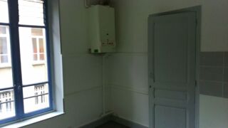  Appartement à louer 3 pièces 58 m²