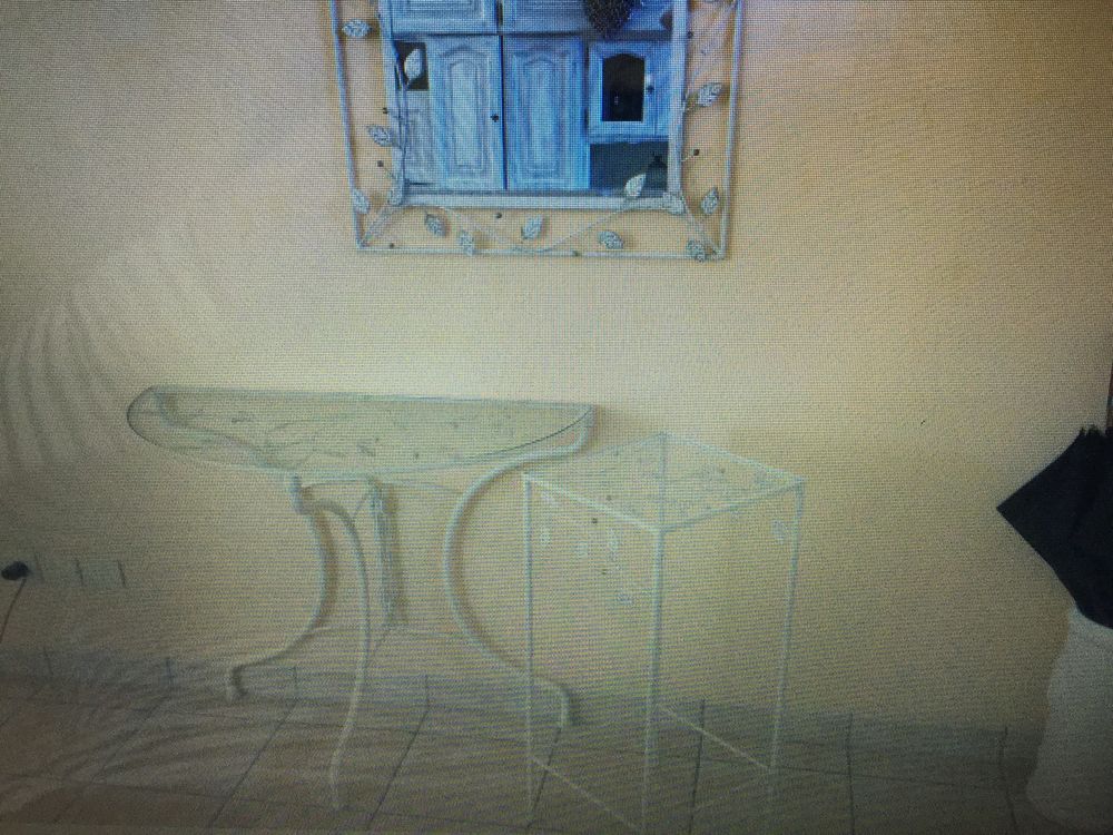 console/gueridon/miroir/ m&eacute;tal c&eacute;rus&eacute; .Tr&eacute;s bon &eacute;tat.42€ Décoration