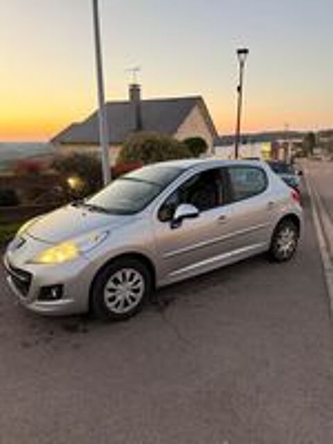207 PEUGEOT 1.4 HDi 70ch  2013 occasion 58120 Ch&acirc;teau-Chinon Ville