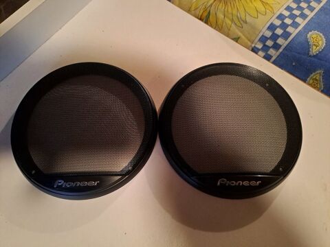 Pi&egrave;ces et &eacute;quipements Voiture Pi&egrave;ces et &eacute;quipements Voiture  occasion Montceaux-l&egrave;s-Provins 77151