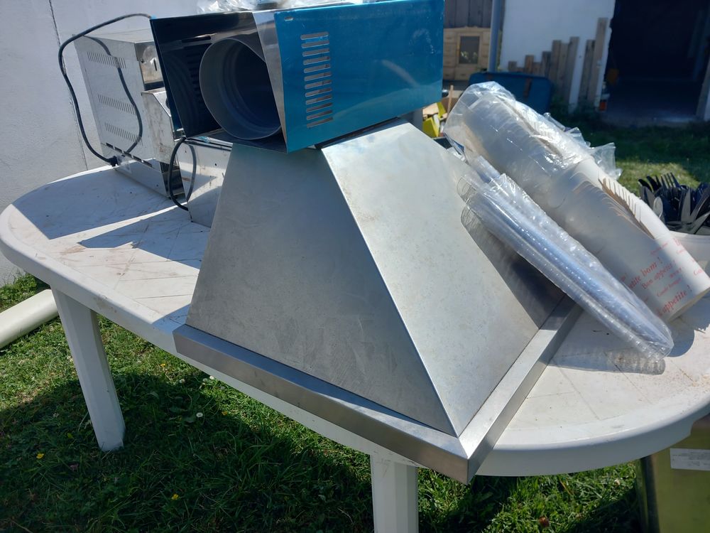 Friteuse,toaster,hotte. Electroménager