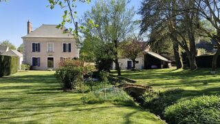 Vente Maison Maison de maître en tuffeau ? Parc de 4 700 m² ? Dépendances Mouliherne