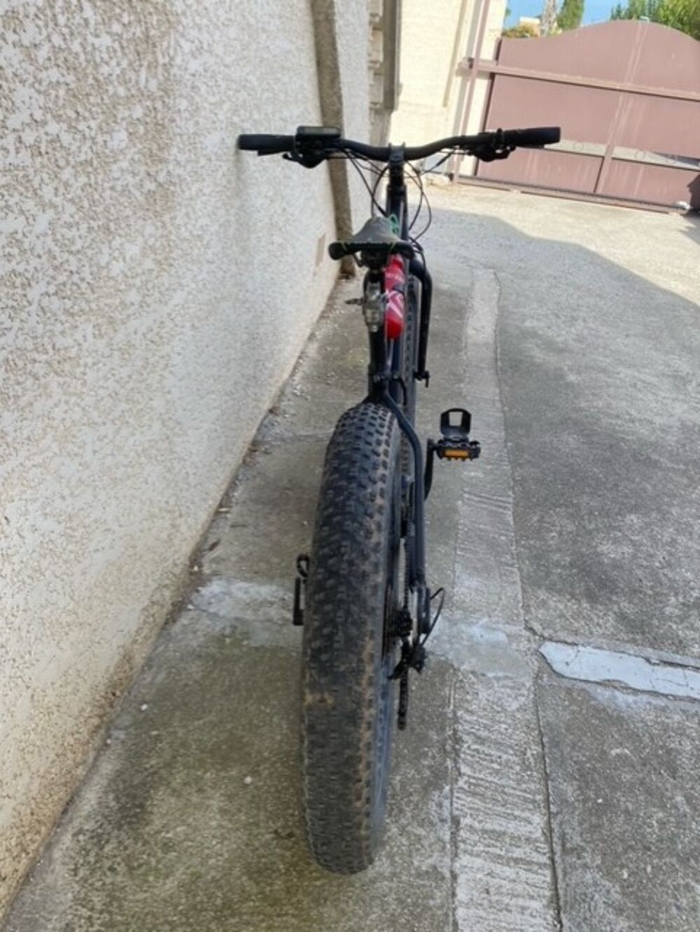 velo bigfoot electrique Vlos